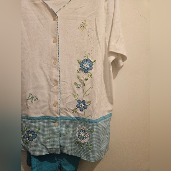 Alfred Dunner Top PL & Erika Capri's M #W-614 - Picture 2 of 16